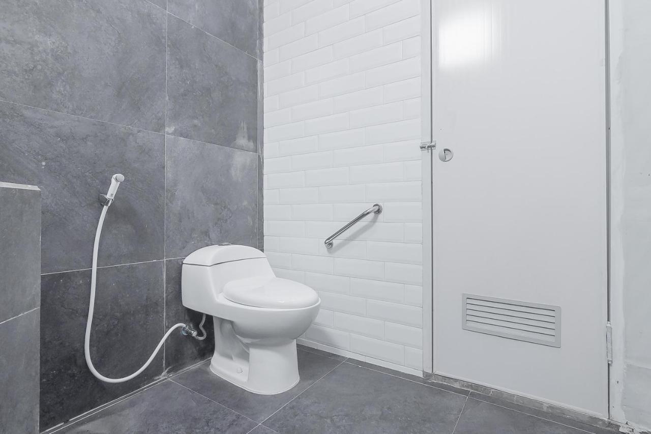 Reddoorz Resort Syariah Near D'Castello Ciater Субанг Екстериор снимка