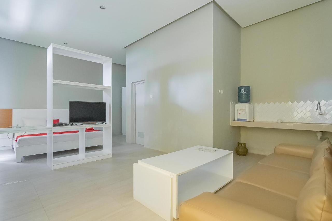 Reddoorz Resort Syariah Near D'Castello Ciater Субанг Екстериор снимка